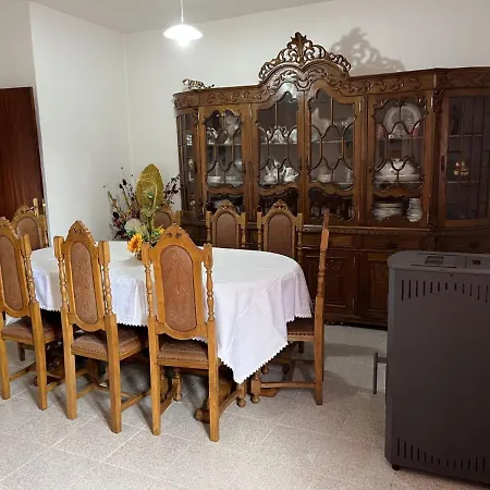 بيت للعطل Casa De Ferias Ferro (Covilha)